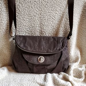 Baggallini Brown Leopard Print Bag